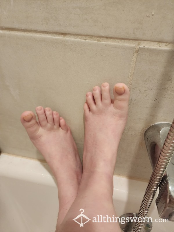 Wheelchair Girl's Barefeet In Shower