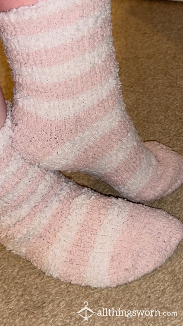 White And Pink Bed Socks