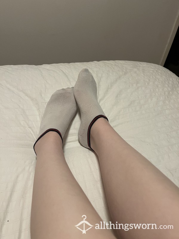 White Ankle Socks W/ Blue/red