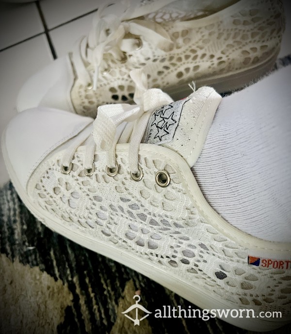 White Casual Lace Canvas Sneakers $50aud