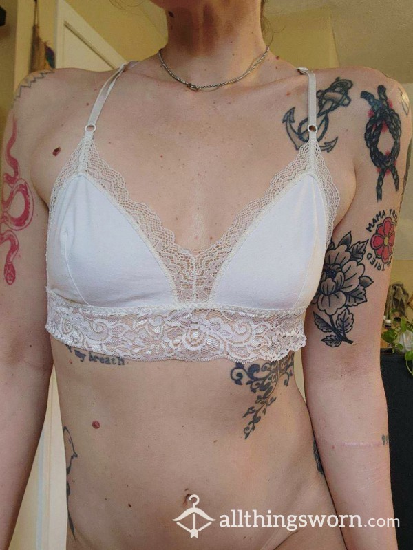 6yr Old VERY Well Worn White Cotton & Lace Bralette
