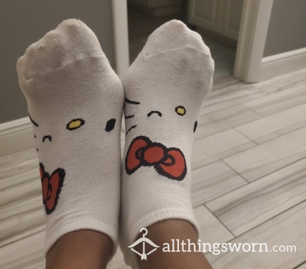 White Hello Kitty Socks (one Size)