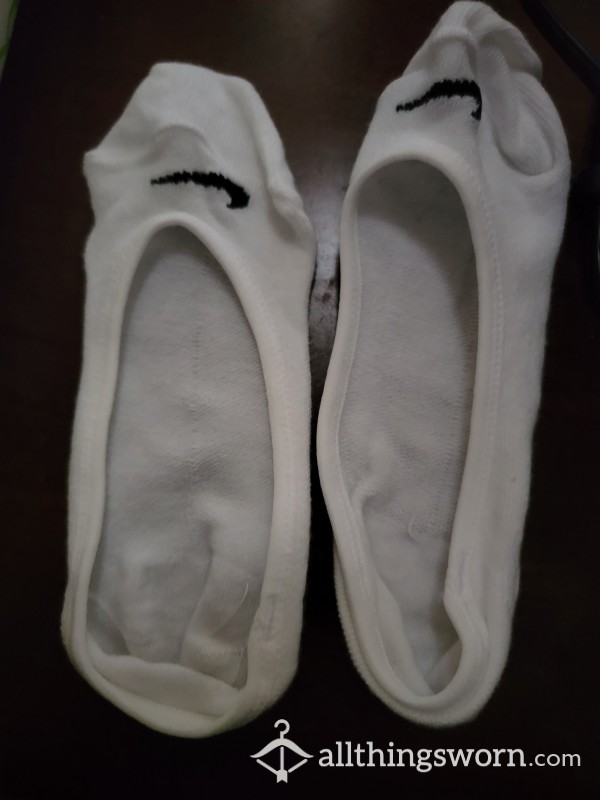 White Nike No-Show Socks