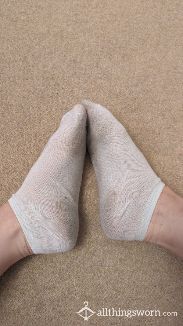 White Trainer Ankle Socks, Worn For 24 Hours, Can Be Worn For Longer 💋💋