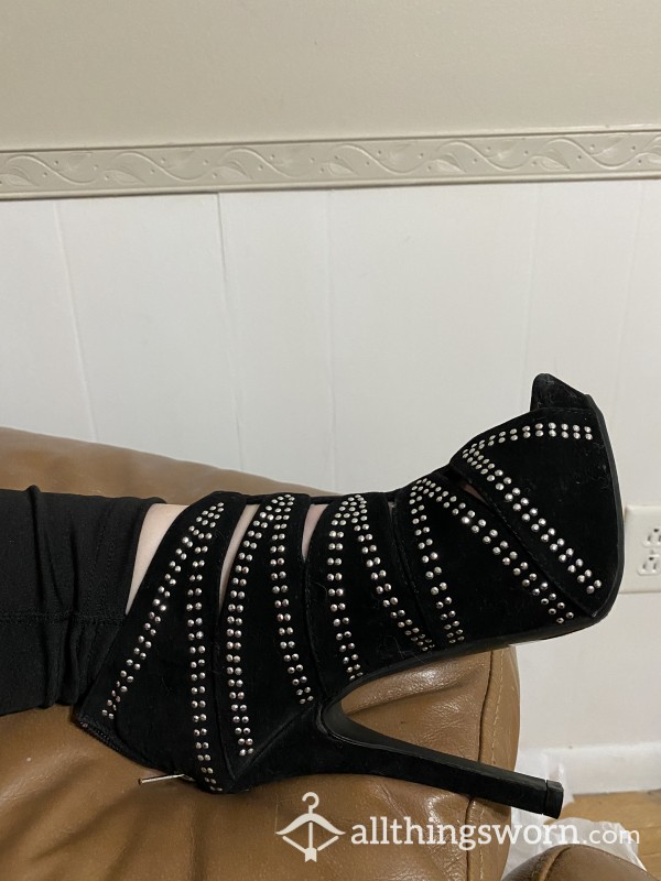 Women’s High Heel Studded Ankle Boots Size 8