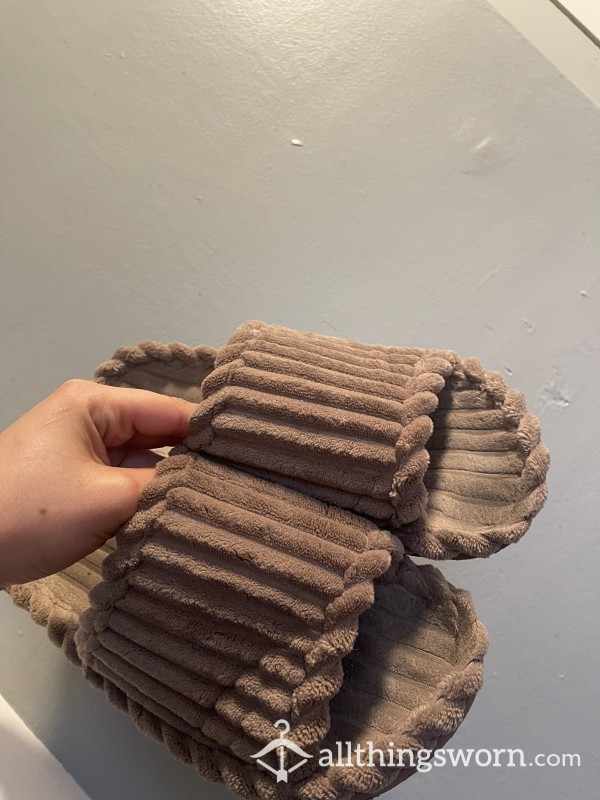 Worn Out Slippers😅🤮